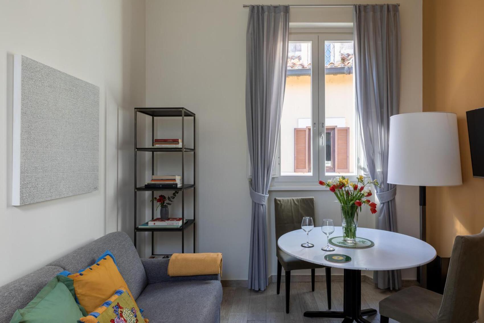 Now Apartments, Aparthotel In The Heart Of روما الغرفة الصورة